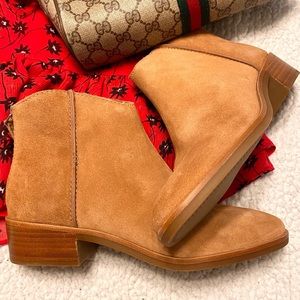 Dolce Vita Tavin Cognac Suede Booties size 7.5